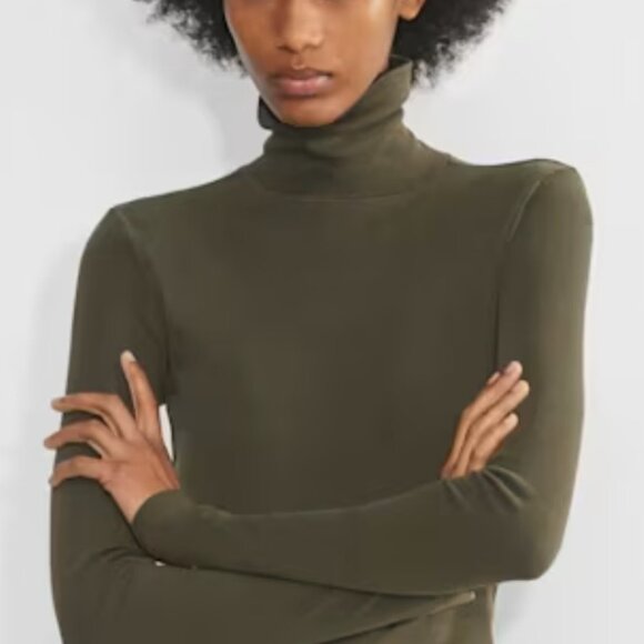 NWT TNA Black turtle neck sweater - Picture 5 of 5